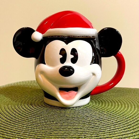 Disney Mickey Mouse Christmas mug with lid NWT - Picture 1 of 12